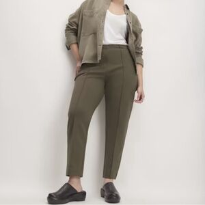 Everlane dream pant green olive Medium M dark forest